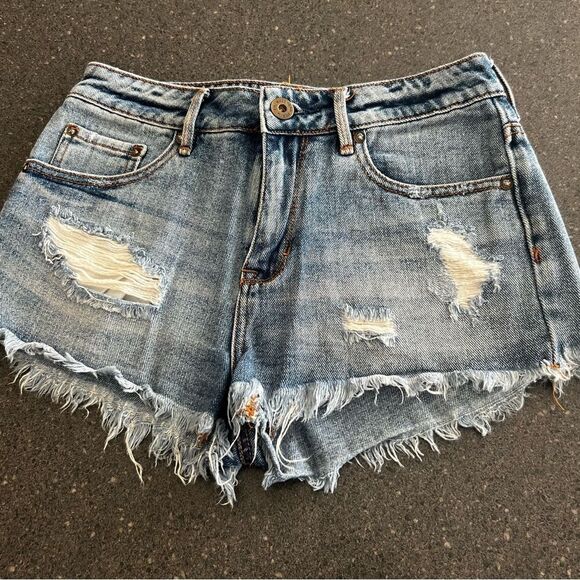 Bullhead high-rise Jean short size 5 - Picture 5 of 10